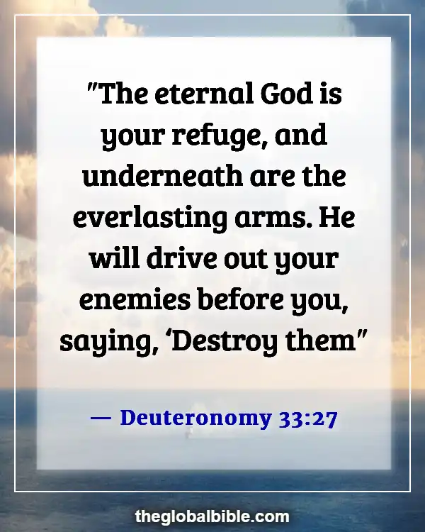 Bible Verses About God Holding Us in His Hands (Deuteronomy 33:27)